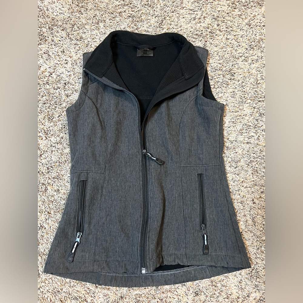 ROPER VEST